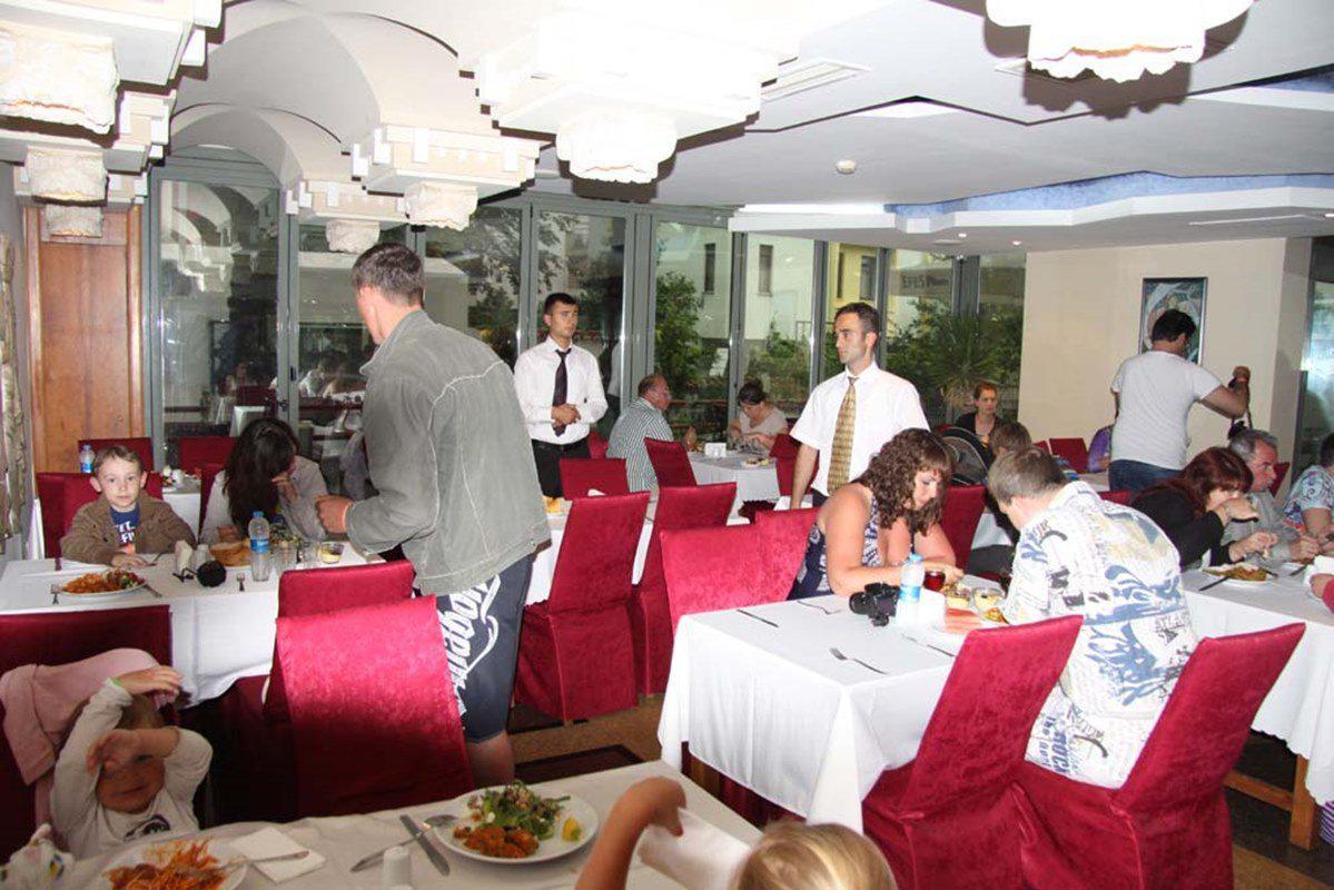 Lara Park Otel 3*