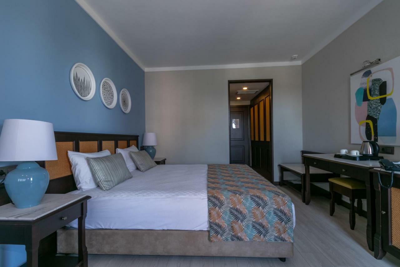 Otel Lara Park